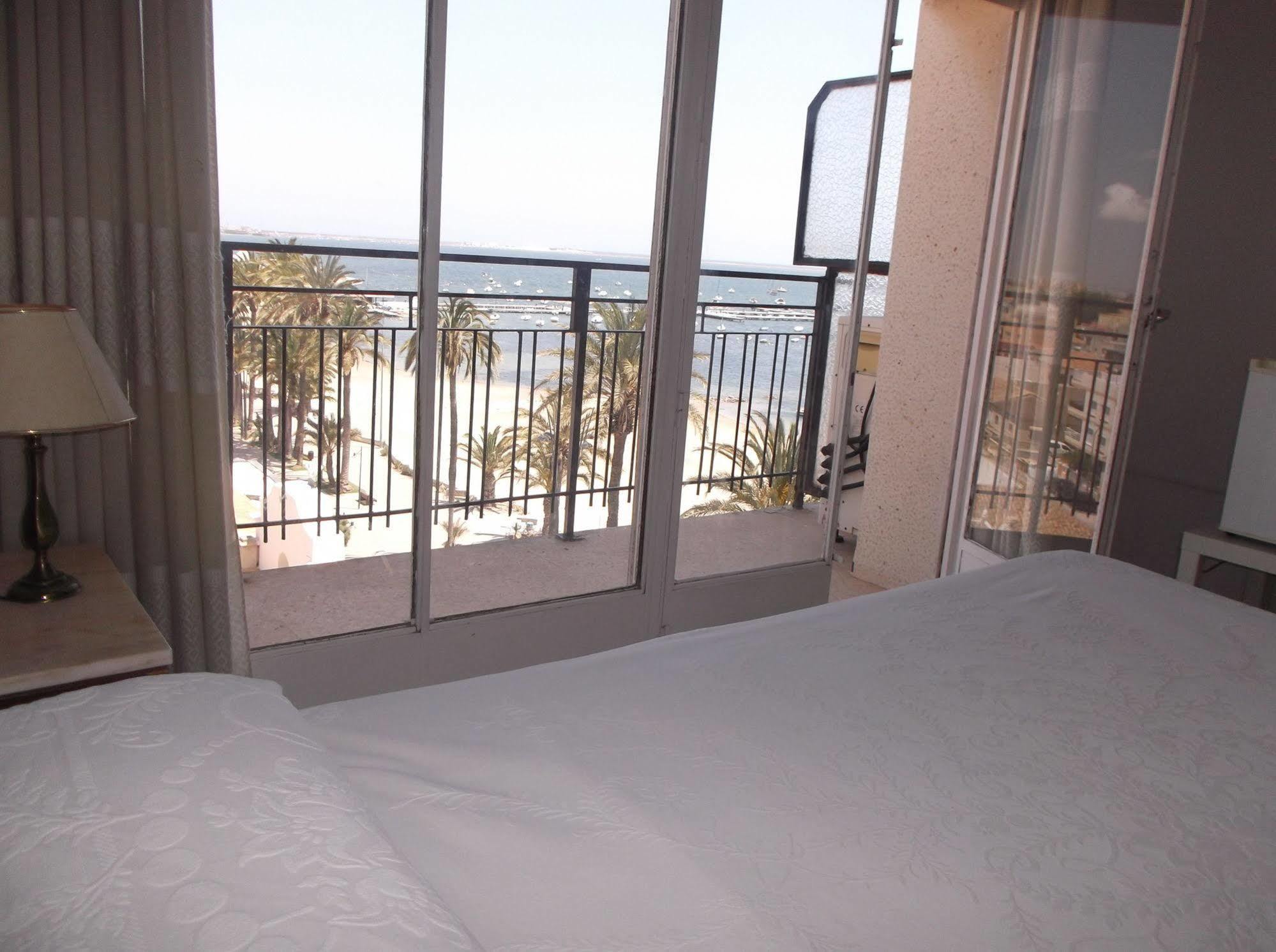 Hotel Lido Santiago De La Ribera Ngoại thất bức ảnh
